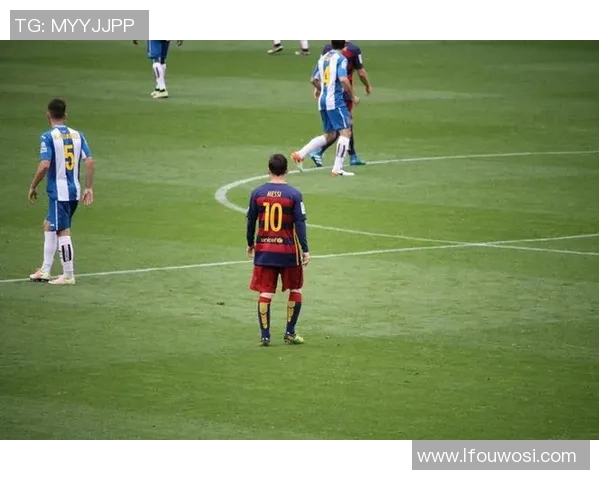 我最爱的四大足球巨星：梅西C罗内马尔和萨拉赫的辉煌足迹与传奇时刻